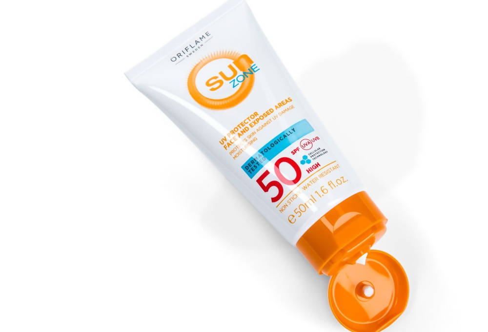 Buy Oriflame Sun Zone UV Protector Face and Exposed Areas SPF 50 High Online at Best Price | Distacart
